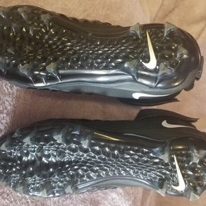 Nike Force size 13 wide - Football Cleats - Midtops